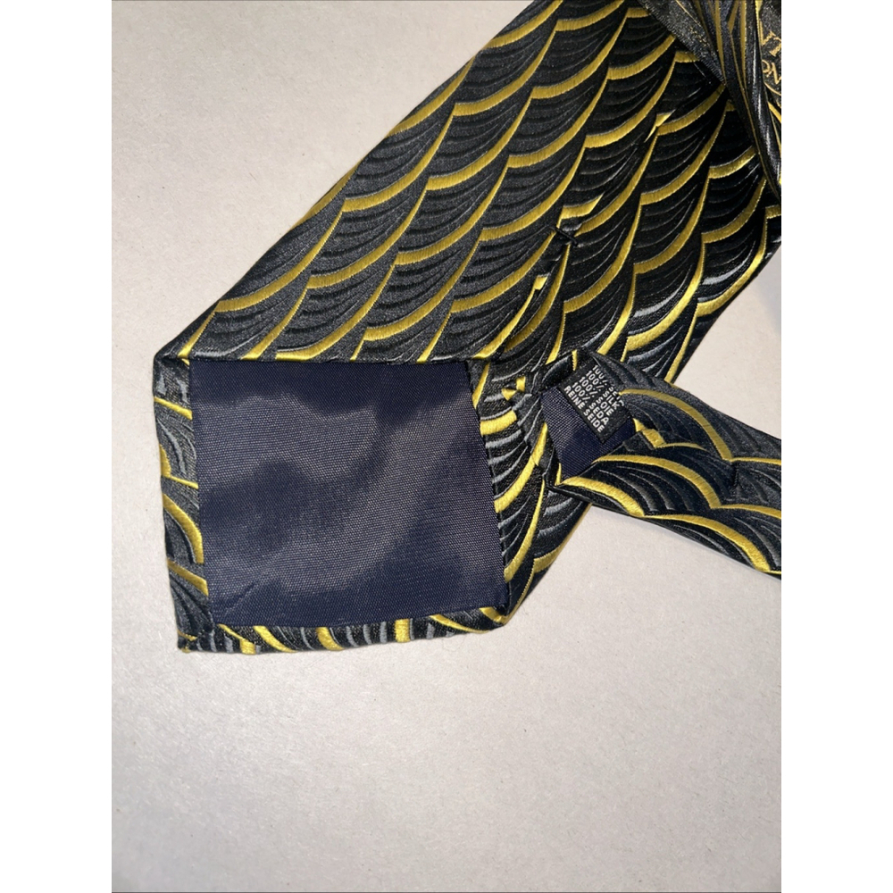 Desantis Collection Silk Tie Black With Gold Waves - Picture 3 of 5